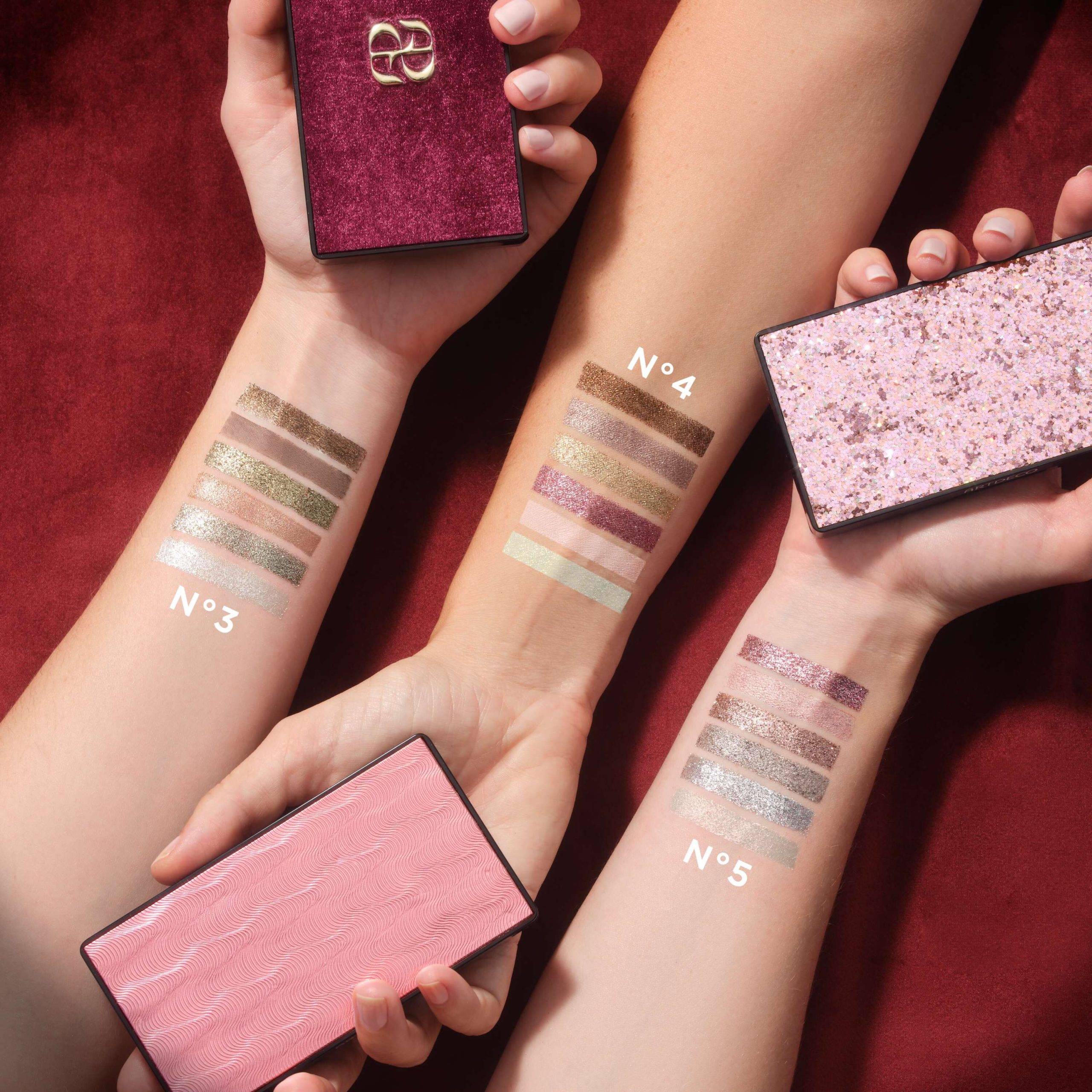 Original size JPG 56243.X Glittery Eyeshadow Palette 2 scaled