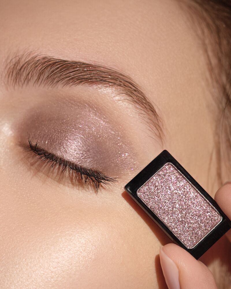 Website format JPG 2025 10 Glamour Eyeshadow 30.835 1